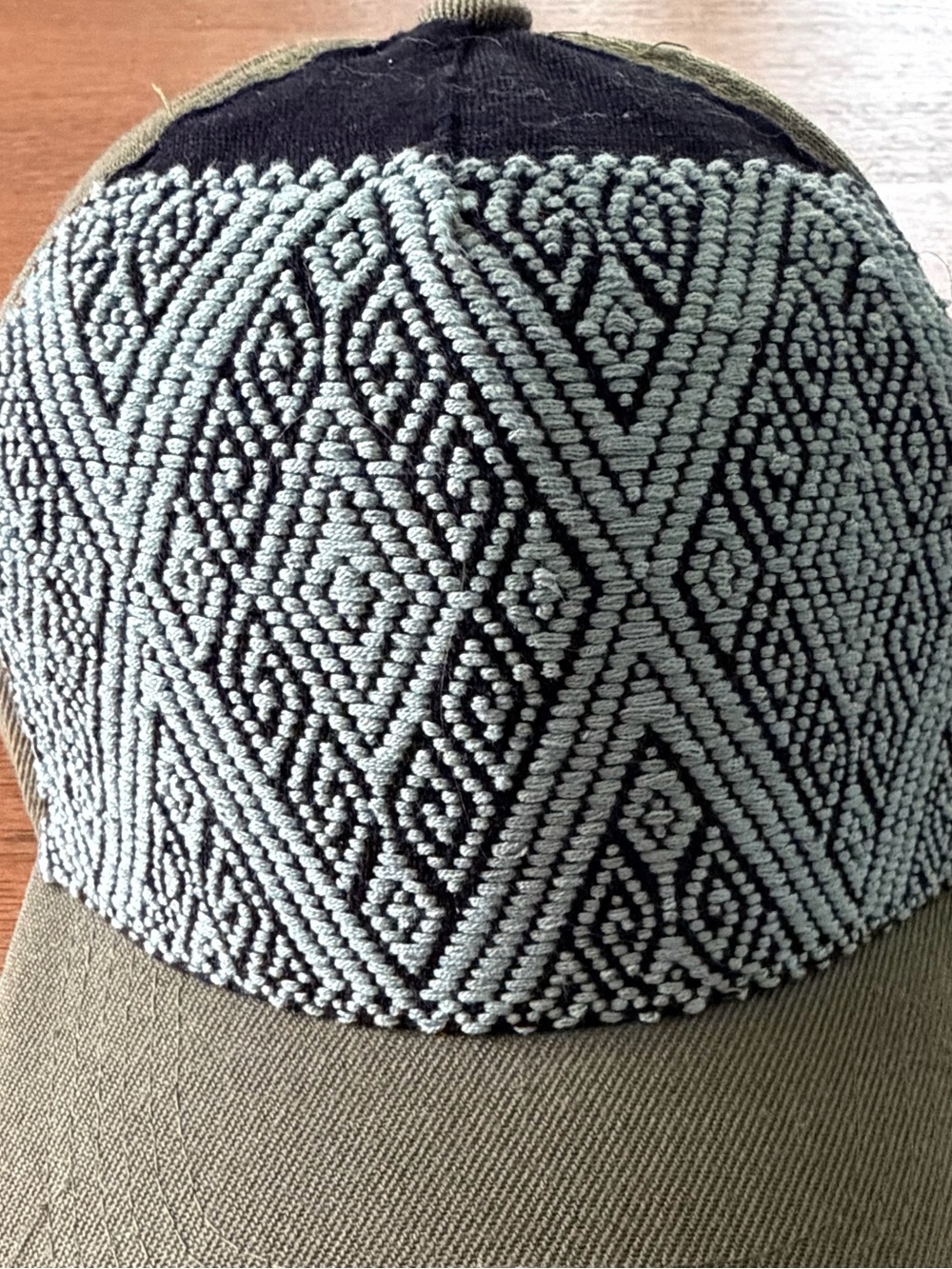 Hand-Embroidered Olive Green Baseball Cap - Picture 4 of 9